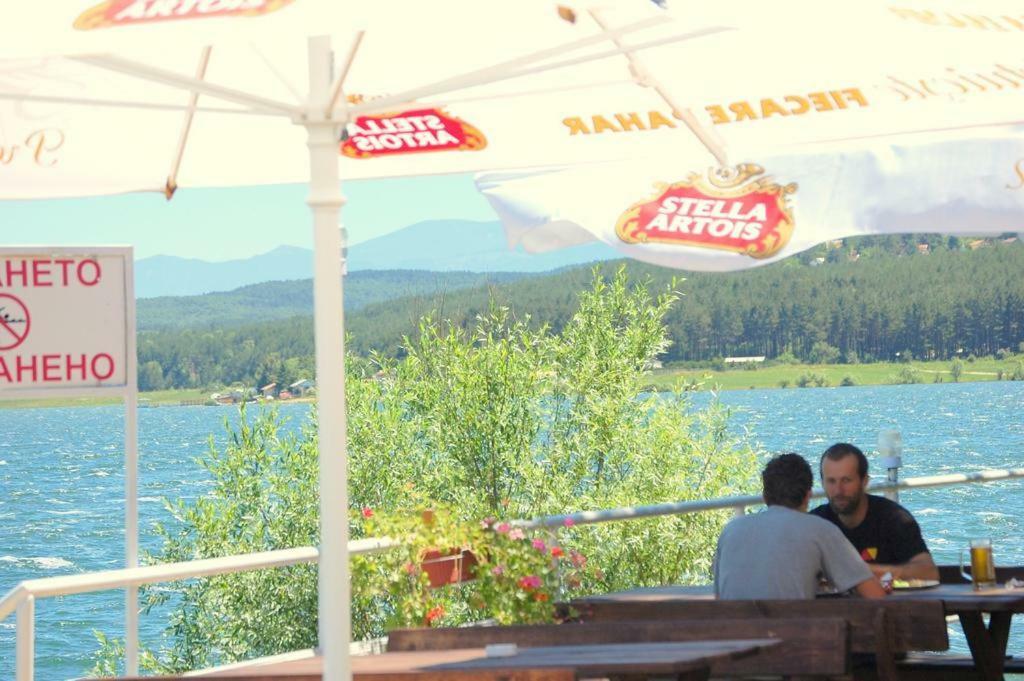 Комплекс Белите Къщи Shtarkelovo Gnezdo Dış mekan fotoğraf